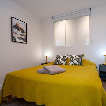La Maison Des Vendangeurs En Ville Ναρμπόν Δωμάτιο φωτογραφία
